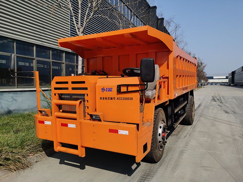 25噸礦用運(yùn)輸車(chē)